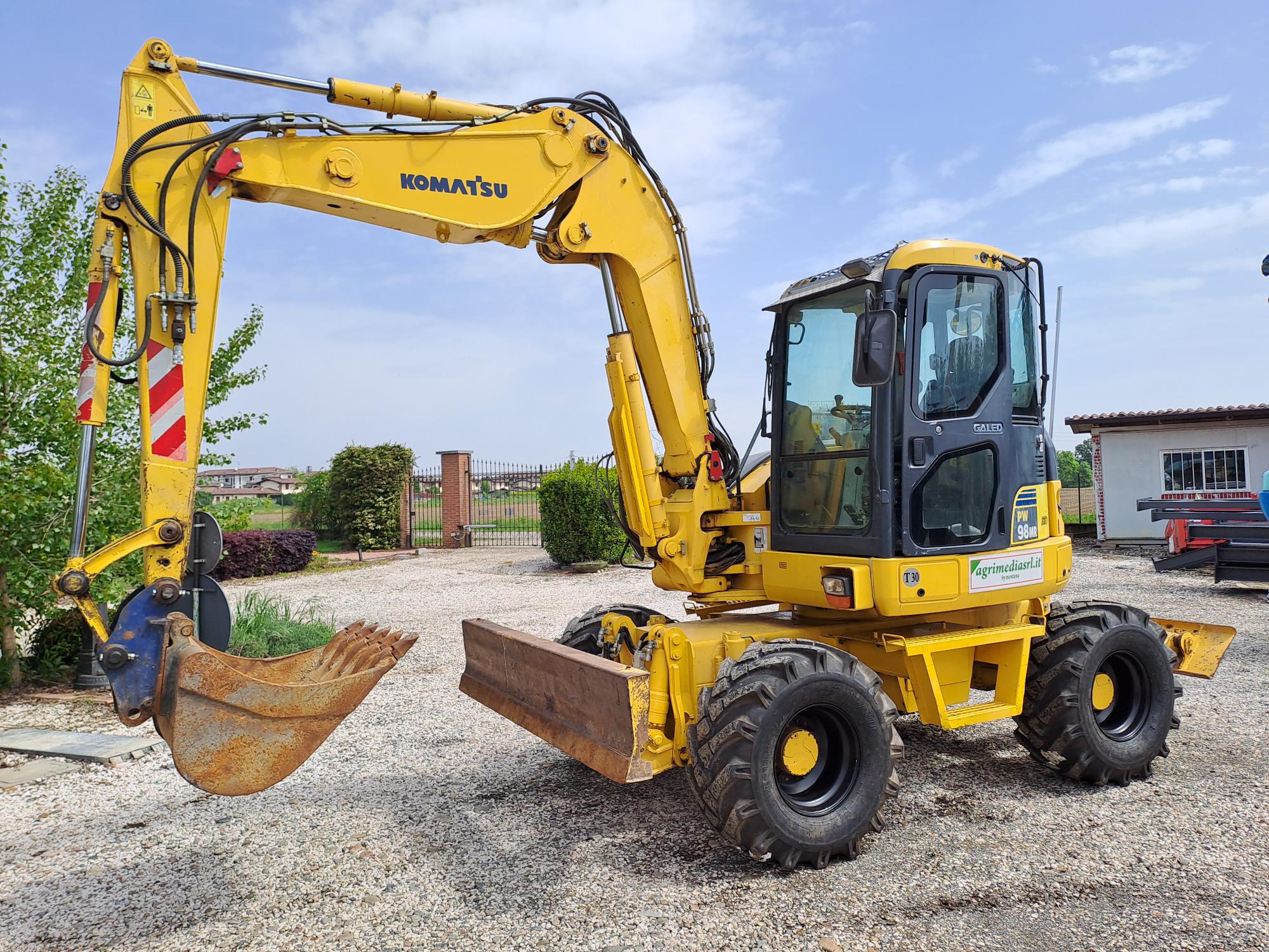 KOMATSU PW98 MR-6