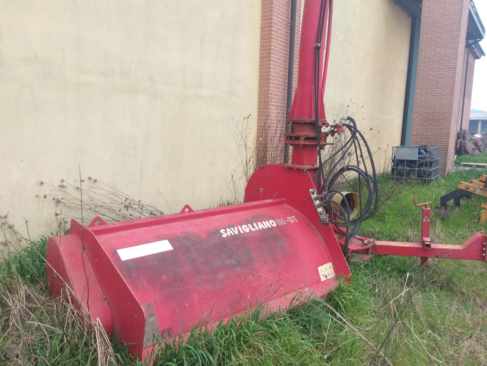 TRINCIA CARICA LATERALE OMARV